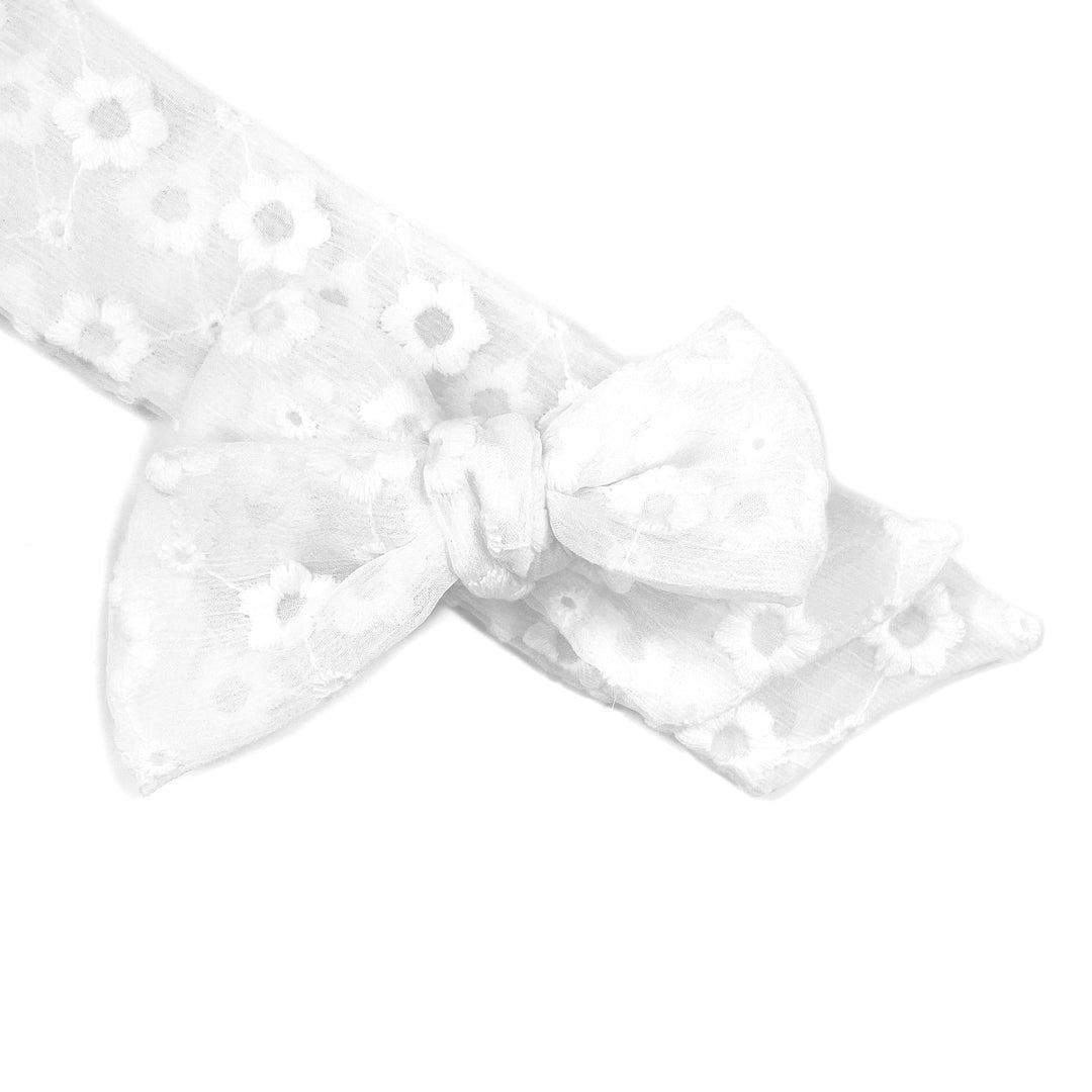 White Daisies Tulle JB Effortless Bow Strips - Closed Edge