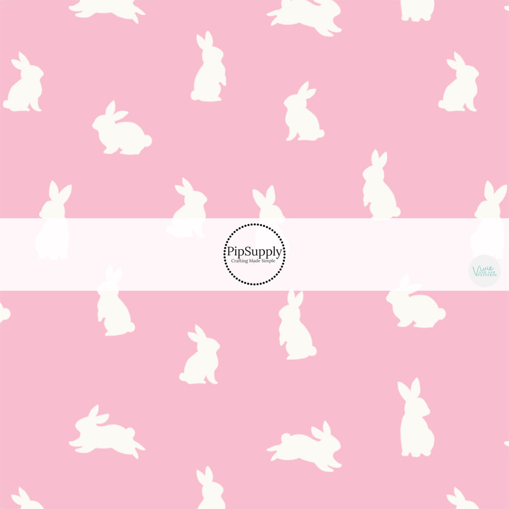 These spring pattern themed no sew bow strips can be easily tied and attached to a clip for a finished hair bow. These patterned bow strips are great for personal use or to sell. These bow strips features cream bunnies on light pink.