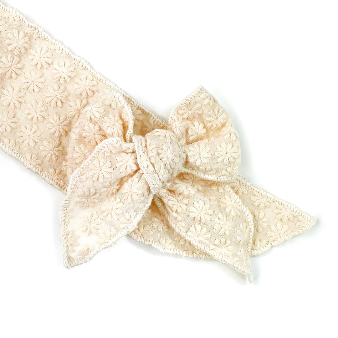 Nude Daisy  Effortless Bow Strips - Serged Edge