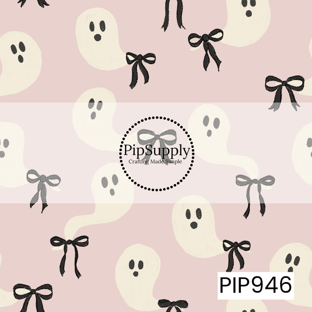 Cream-colored ghosts paired with delicate black bows are scattered across a soft blush pink background, creating a simple, sweet Halloween seamless design with a charming vintage feel.
