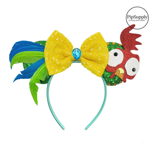 These chicken mouse ear headbands are a stylish hair accessory. These comfortable headbands have an attached yellow bow and green glitter mouse ears. Along with rhinestones, feathers and chicken cutout. This hair accessory comes completely assembled and is great for park vacations, costumes or for everyday wear!