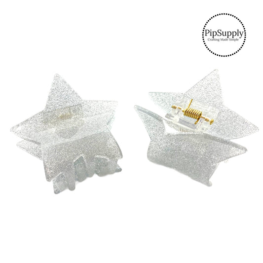 These star acrylic claw clips are a stylish hair accessory and are perfect for a summer up-do hairstyle. These acrylic clips come with a jaw clip already attached. These glitter hair clips are ready to wear or to sell to others.
