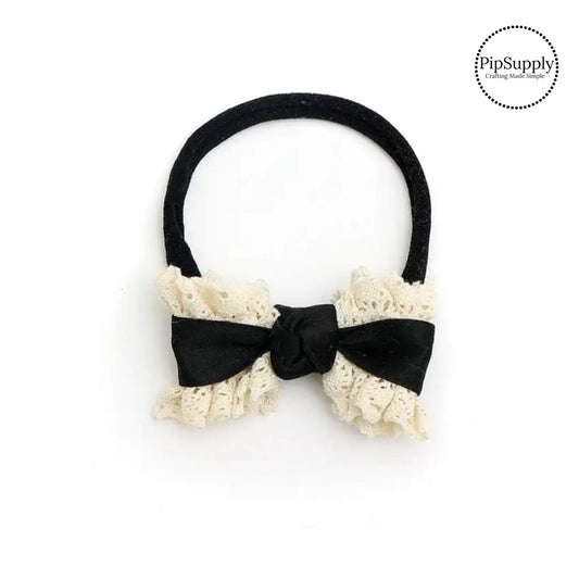 These vintage ruffled lace nylon headbands are a stylish hair accessory and have the on and off ease of a headband. These nylon headbands are a perfect simple and fashionable answer to keeping your hair back! The thin nylon headband has a stretchable fabric that fits babies, kids, and adults. The bow has a lace ruffled border giving it a vintage look.