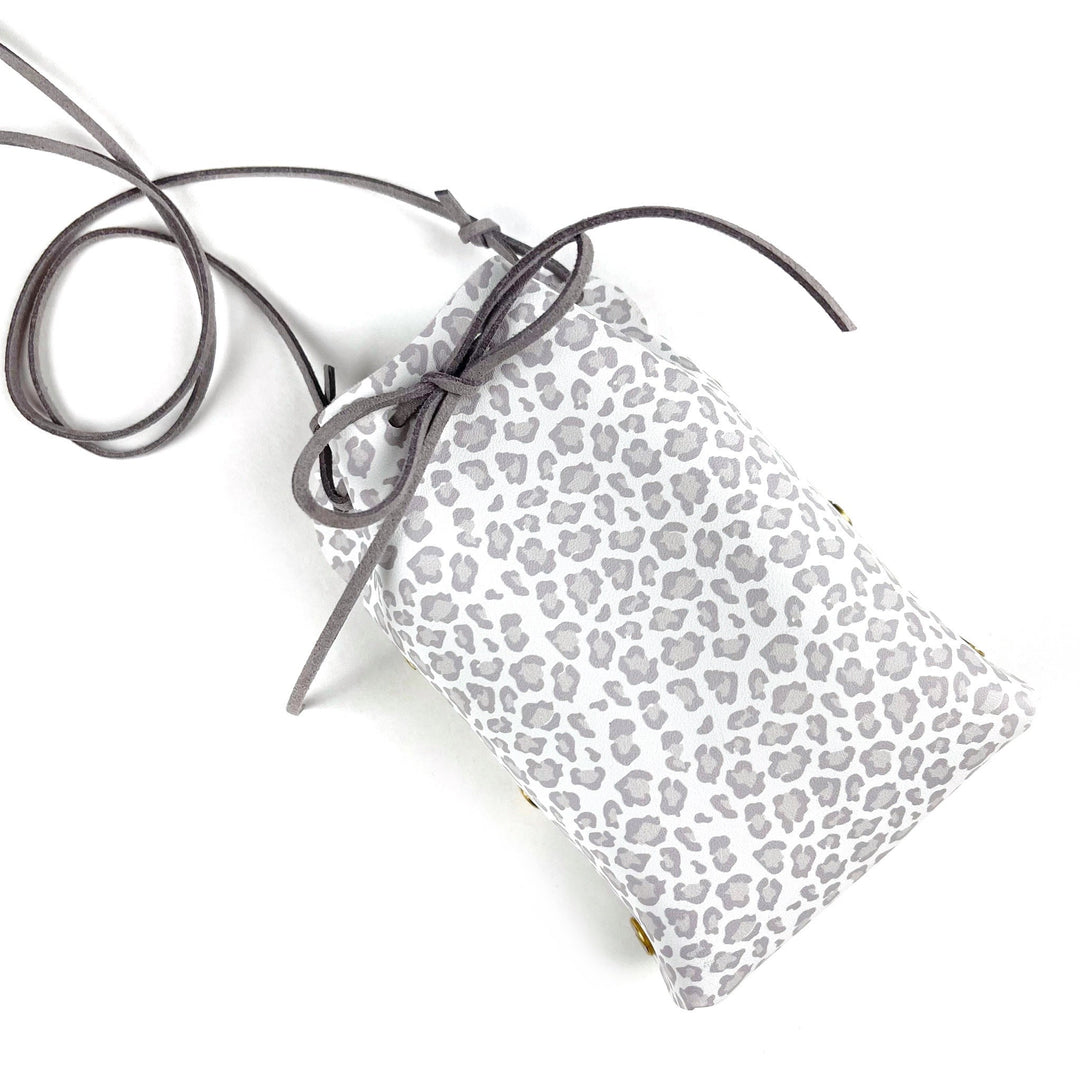 Roam Scalloped Drawstring Pouch Die