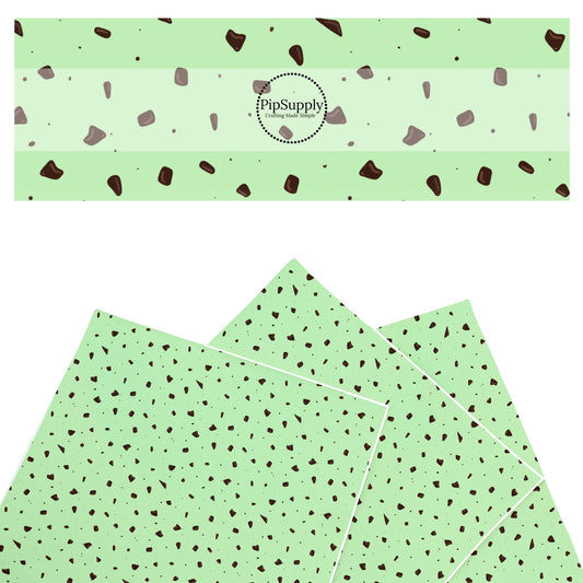 These ice cream faux leather sheets contain the following design elements: mint chocolate ice cream. Our CPSIA compliant faux leather sheets or rolls can be used for all types of crafting projects.