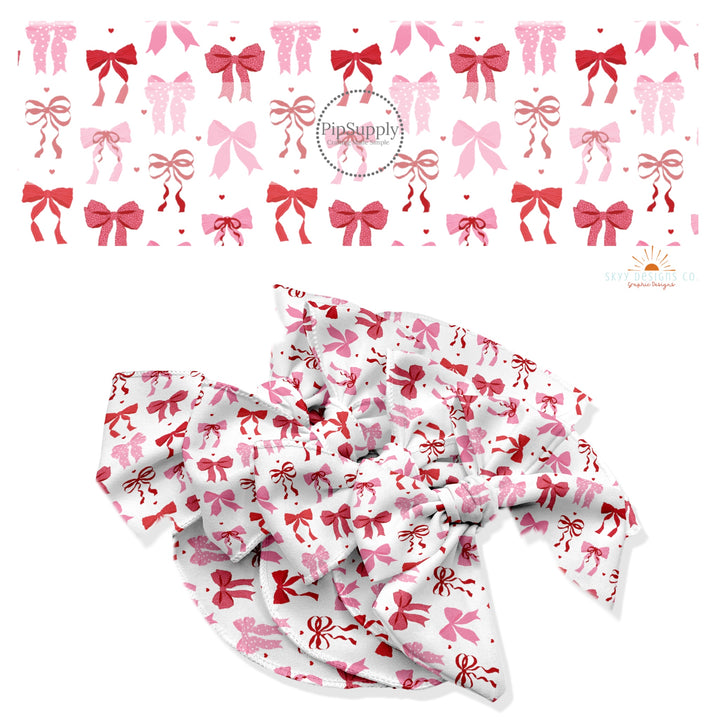 These holiday no sew bow strips can be easily tied and attached to a clip for a finished hair bow. These festive bow strips are great for personal use or to sell. These bow strips feature the following design elements: red and pink bows.