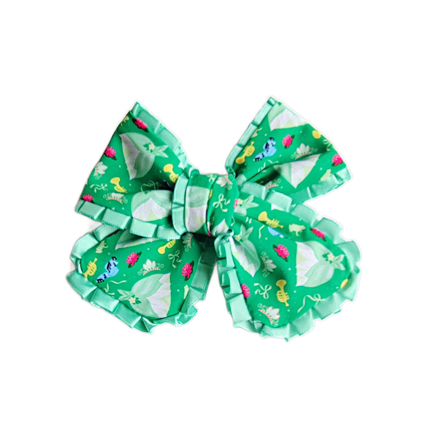 These princess themed ruffled pinwheel pre-cut tied bows are ready to package and resell to your customers no sewing or measuring necessary! These hair bows come with a clip already attached.