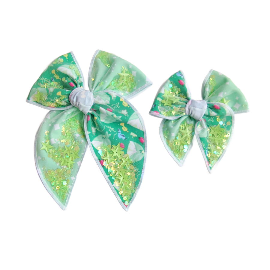 These princess themed shaker two toned pre-cut tied bows are ready to package and resell to your customers no sewing or measuring necessary! These hair bows come with a clip already attached. The shaker bows come pre-filled with princess inspired pattern mix.