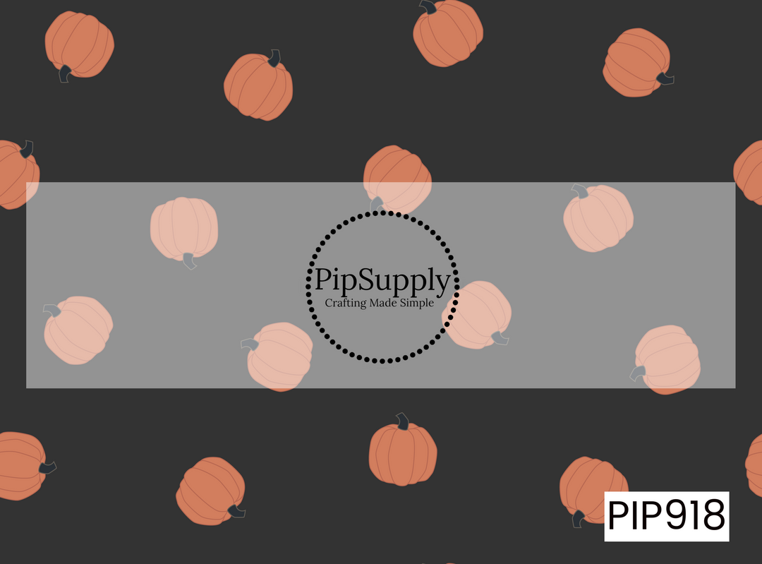PIP918 - Pumpkin Toss Black