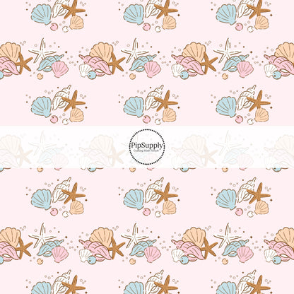 These summer themed no sew bow strips can be easily tied and attached to a clip for a finished hair bow. These summer patterned bow strips are great for personal use or to sell. These bow strips feature seashells on light pink.