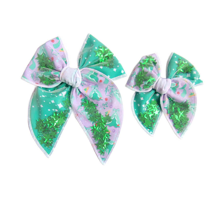 These princess themed shaker two toned pre-cut tied bows are ready to package and resell to your customers no sewing or measuring necessary! These hair bows come with a clip already attached. The shaker bows come pre-filled with princess inspired pattern mix.