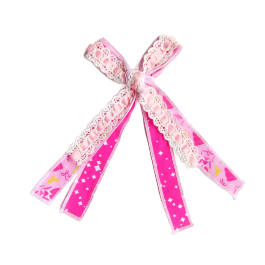 These princess themed lace pre-cut tied bows are ready to package and resell to your customers no sewing or measuring necessary! These hair bows come with a clip already attached.