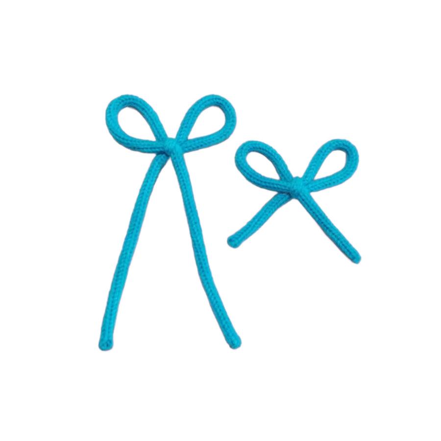 These spring ribbon tied bows are ready to package and resell to your customers no sewing or measuring necessary! These hair bows come with a clip already attached.