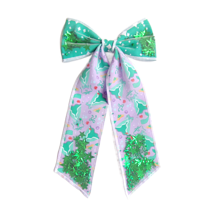 These princess themed long tail shaker pre-cut tied bows are ready to package and resell to your customers no sewing or measuring necessary! These hair bows come with a clip already attached. The shaker bows come pre-filled with a pattern mix.