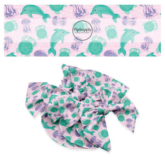 These ocean themed no sew bow strips can be easily tied and attached to a clip for a finished hair bow. These summer patterned bow strips are great for personal use or to sell. These bow strips feature sea creatures on pink.