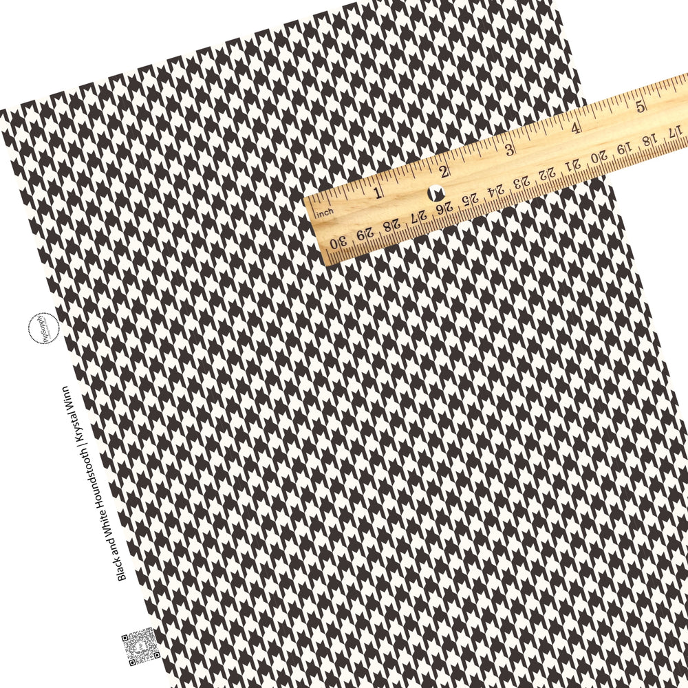 Black houndstooth on white faux leather sheets