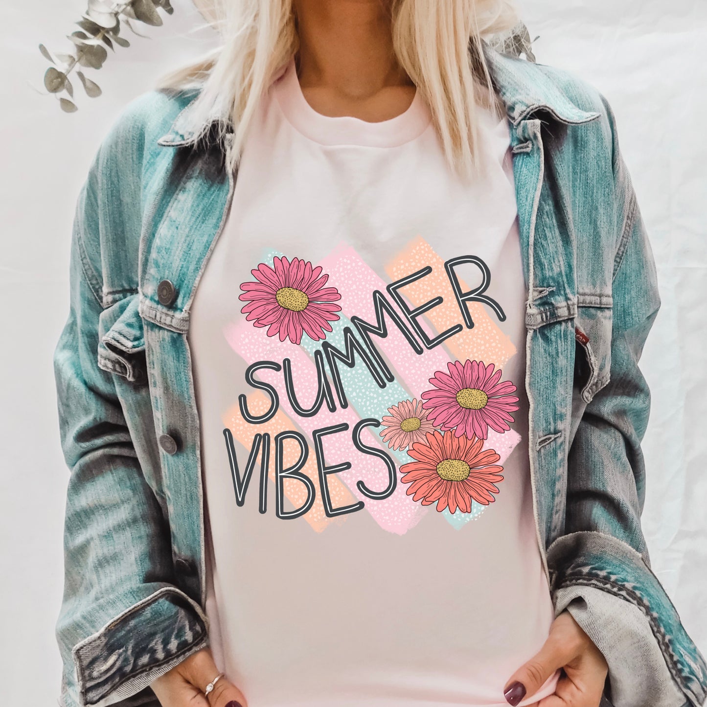 Iron on heat transfer with pink flowers and the phrases "Summer Vibes"