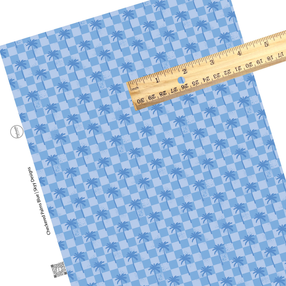 Palm trees and dots on blue checkered faux leather sheets